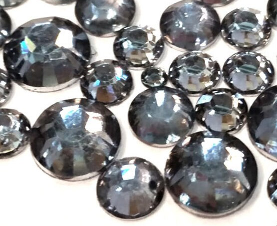 Black-diamond Crystal Strasssteine, SS16 Black Diamond