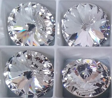 SWAROVSKI Crystalle SS16 Crystal