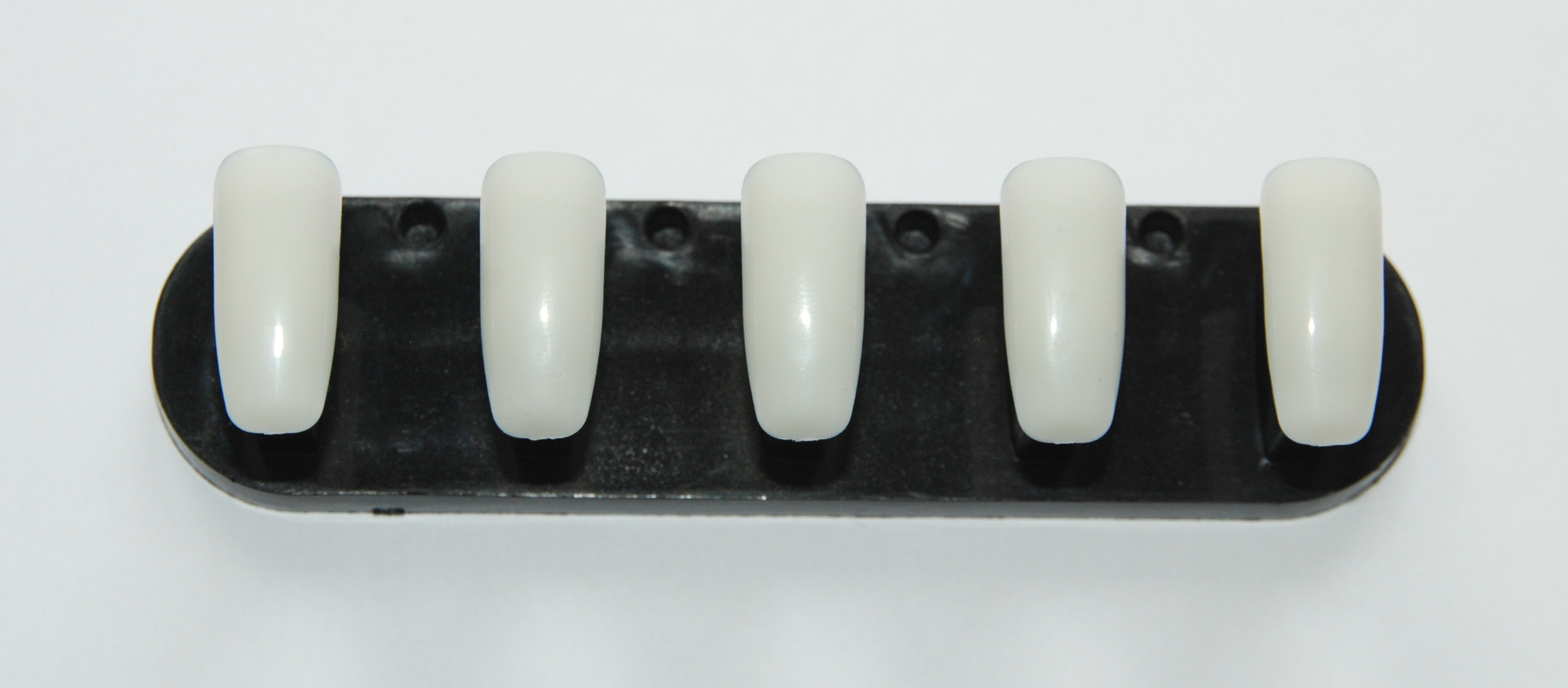 Nailart_Tipst-nder_gerade Gerade